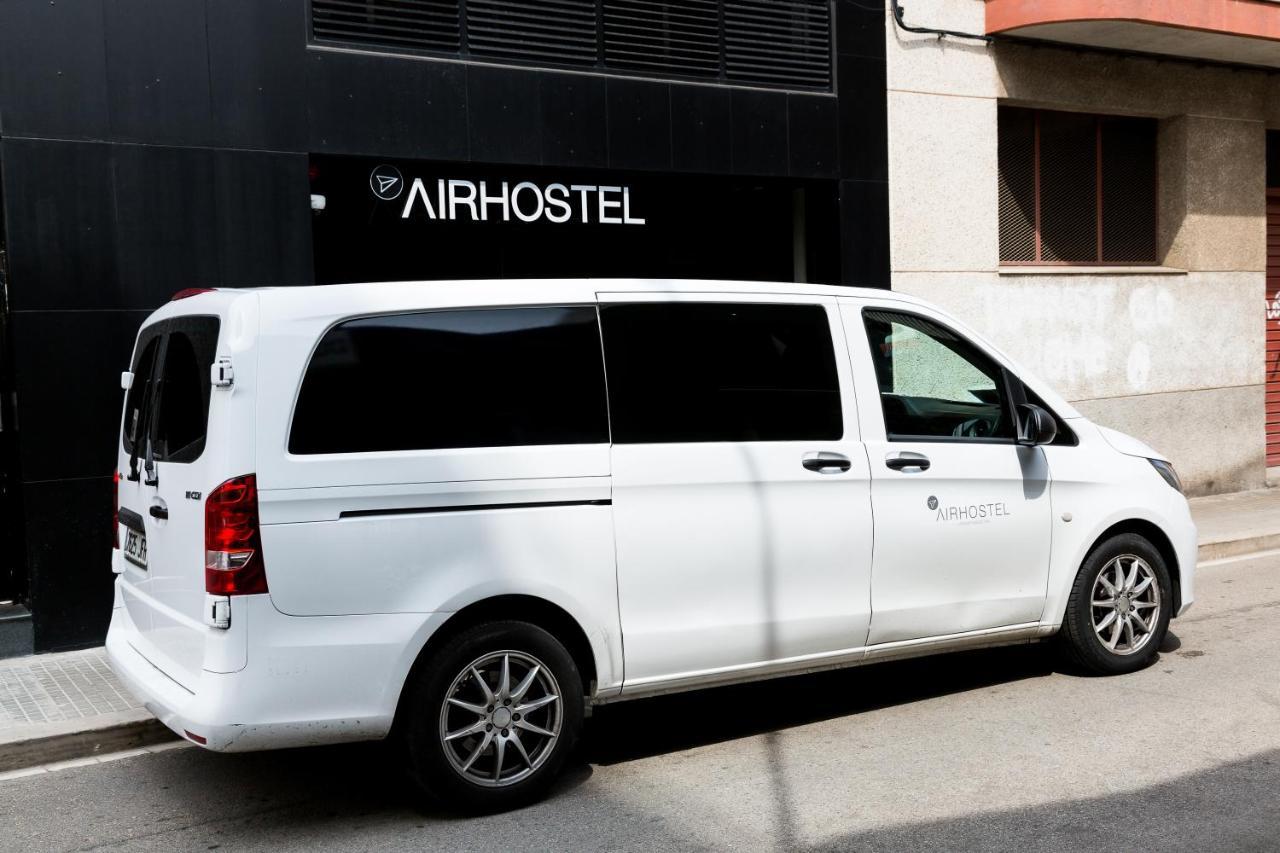 Airhostel Barcelona Airport 24H El Prat de Llobregat Exterior photo